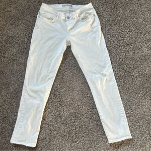 Rock & Republic Women’s Cream Slightly Distressed Jeans Sz 8